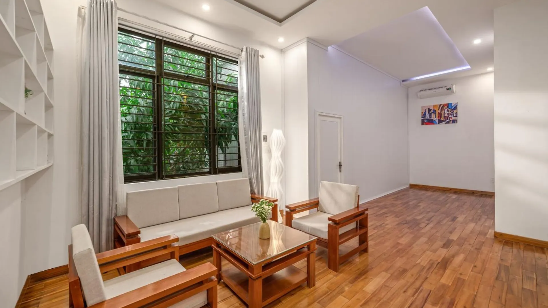 Nhat Villa 5Br Full Ac Near My Khue Beach Western Town Da Nang 0*,