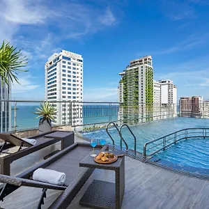 Отель Monalisa Luxury, Дананг
