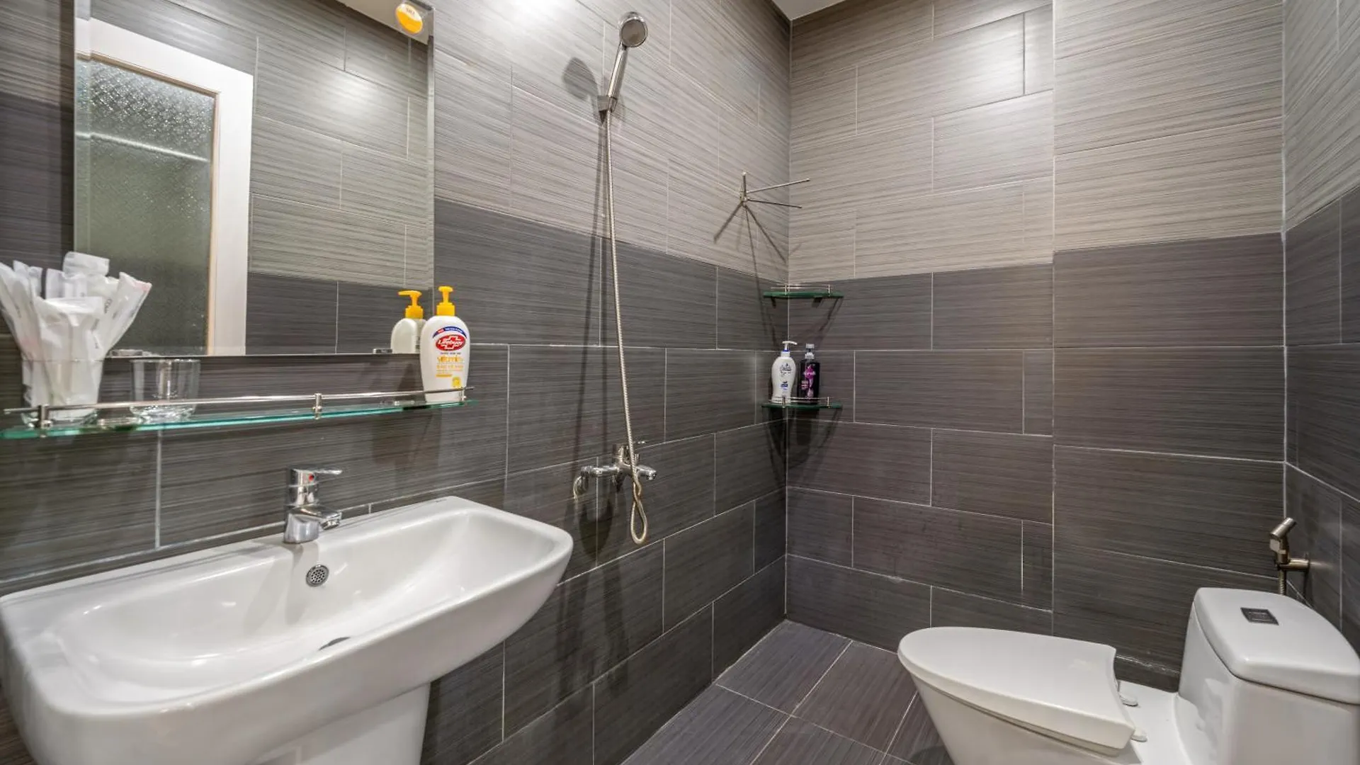 Nhat Villa 5Br Full Ac Near My Khue Beach Western Town Đà Nẵng Vietnám